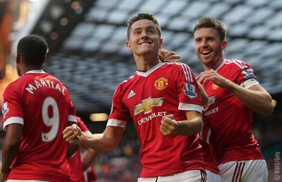 回博卡青年 回博卡青年